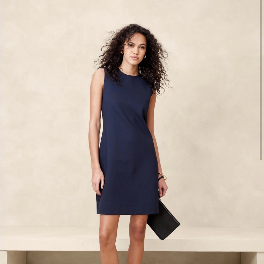 NWT Banana Republic Everywhere Ponte Sheath Dress size 10